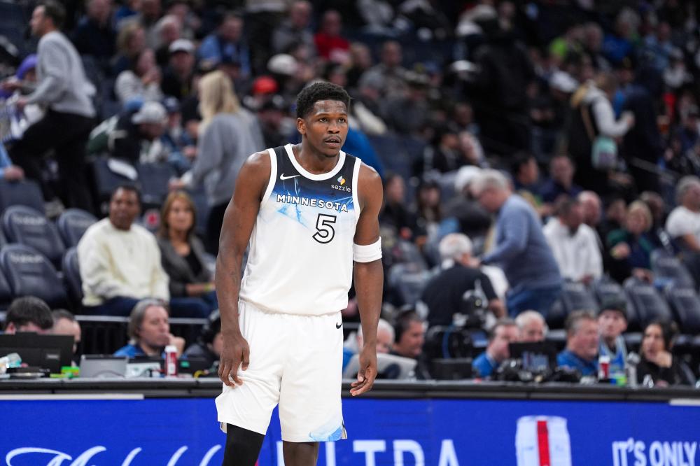 她在面对多 她在面对多