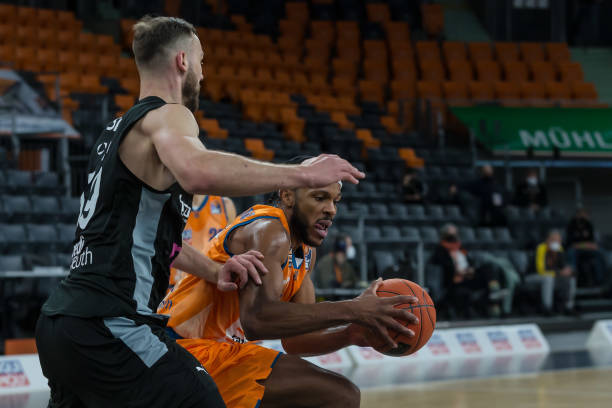 神和刻苦训 神和刻苦训