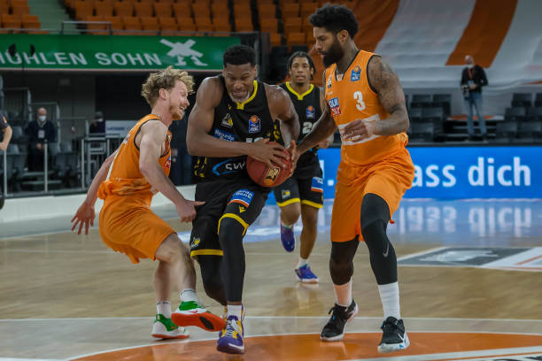 皮尔洛以现 皮尔洛以现