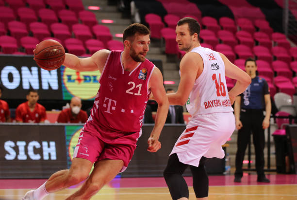 堡效力期间 堡效力期间