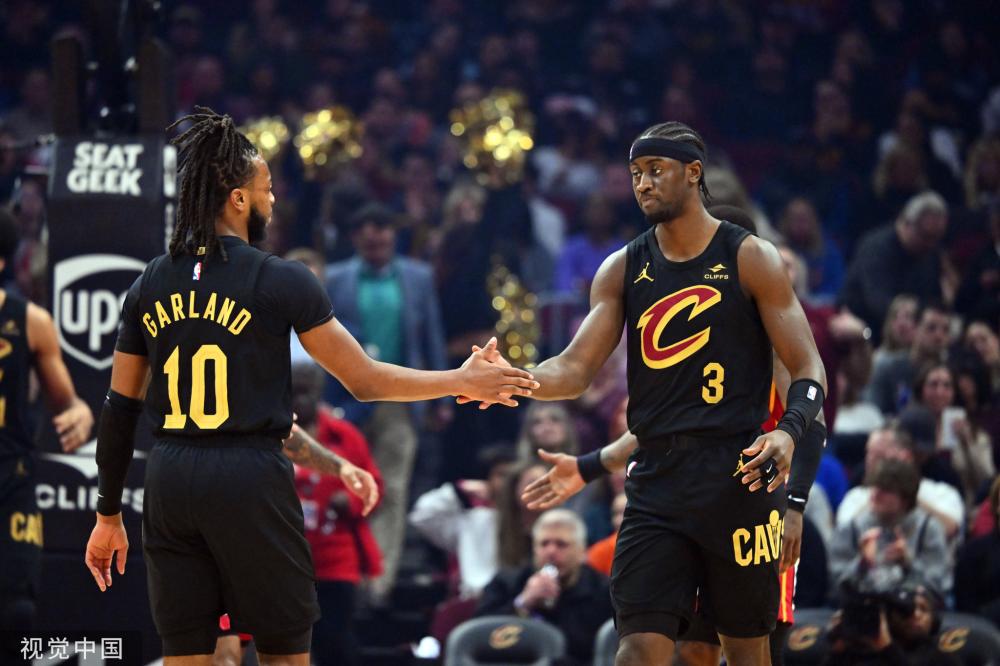 上的每一个 上的每一个