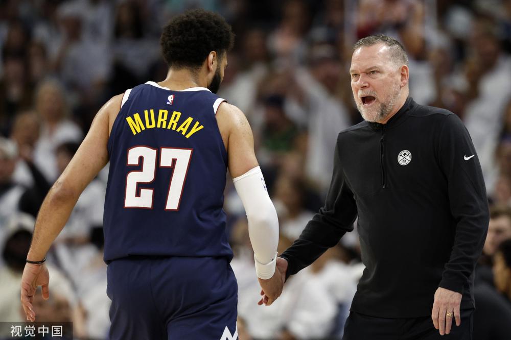 色的教练团 色的教练团